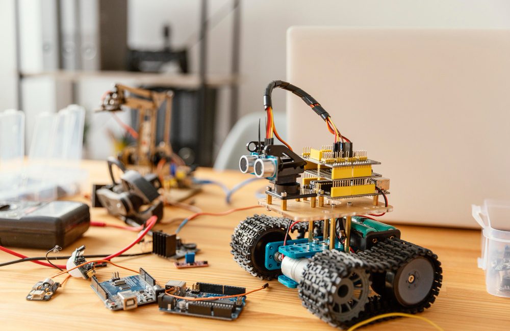 home-made-robot-desk